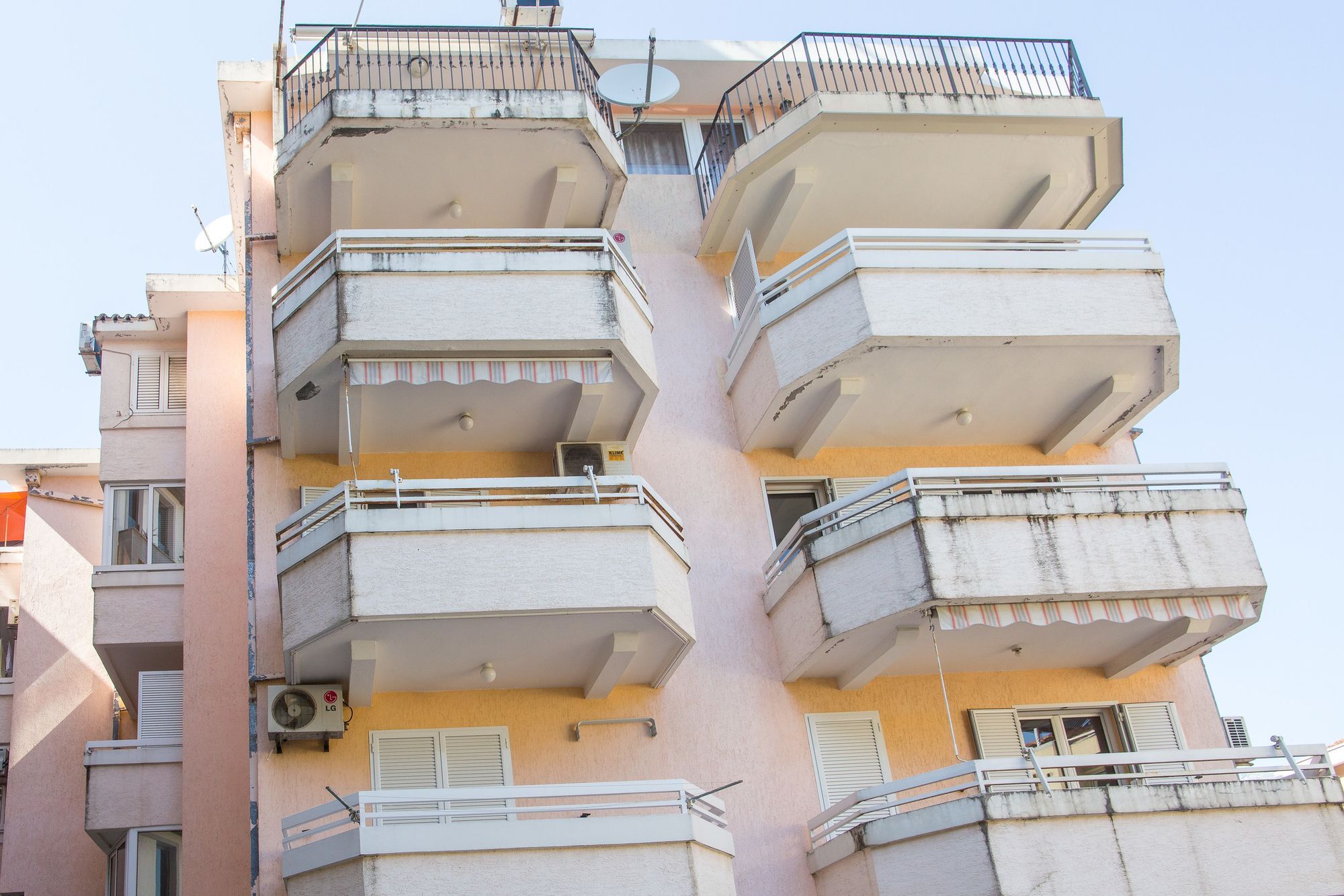 בודווה City Apartments Gosposhtina מראה חיצוני תמונה