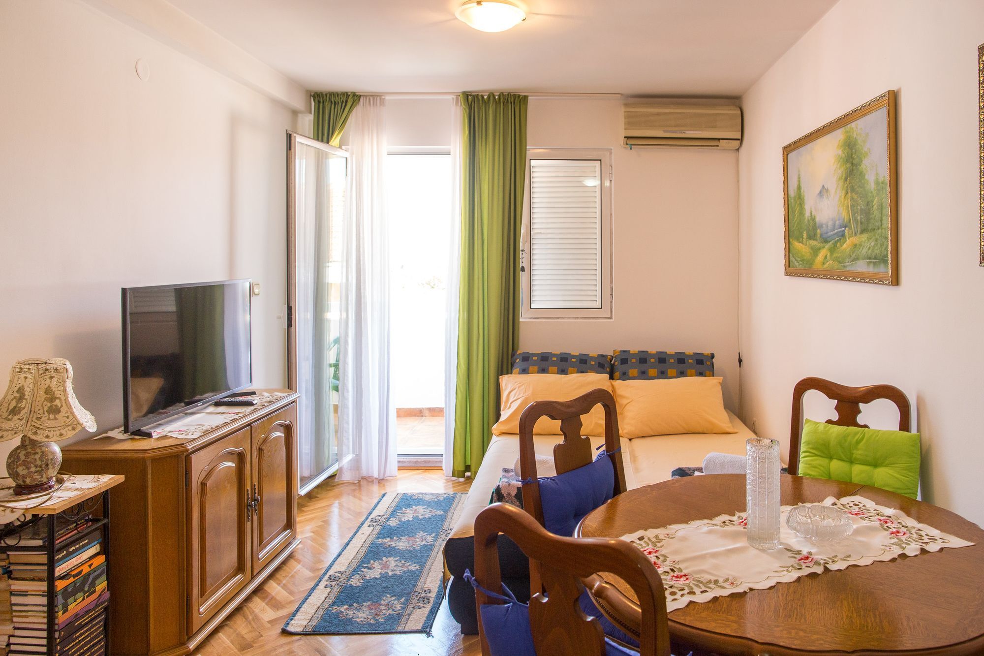 בודווה City Apartments Gosposhtina מראה חיצוני תמונה